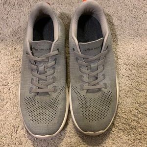 Peter millar grey tennis shoes